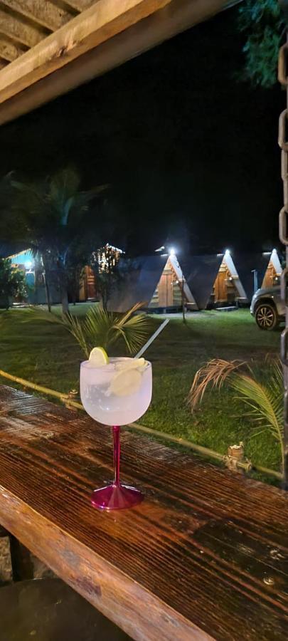 Piratas Cabanas Camping Bar Parati-Mirim Exterior foto